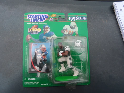 CURTIS MARTIN - New York JETS - Case lot of 14 - 1998 Extended Starting Lineups Cover