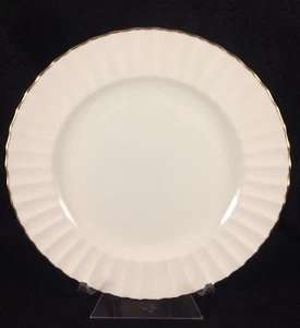Royal Worcester "STRATHMORE" Luncheon Plate - Multiple Available - Picture 1 of 6