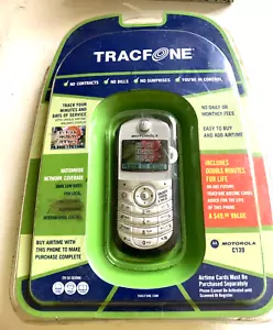 Motorola C139, TracFone, NOS neu im Paket. - Bild 1 von 9