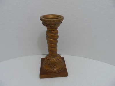 Candelabro de resina color bronce estilo tradicional - 11" de alto X 4,25" base - en muy buena condición Foto 1 de 3