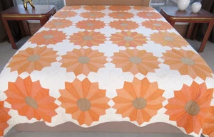 Vintage Hand Sewn All Cotton Applique SUNFLOWER Quilt; 93" x 89" - Picture 1 of 19