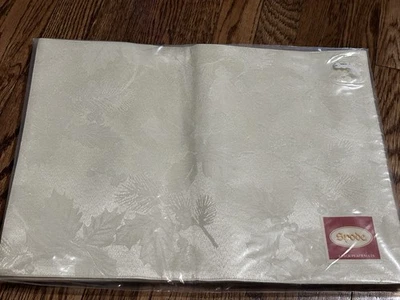 Spode Christmas Ivory Placemats 4 NWT 13x18 - Image 1 of 4