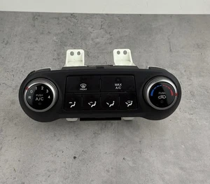 2010-2013 Hyundai Tucson AC Heater Temperature Climate Control OEM - Picture 1 of 7