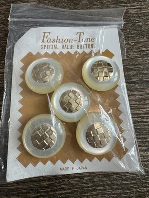Vintage MCM 50s Fashion Tone Special Value Buttons Ivory Gold Tone OG PKG NOS - Image 1 of 4
