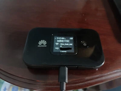Huawei E5577s-321 4G LTE 3000mAh Mobile WiFi Black - Disconnects Signal often - Immagine 1 di 3