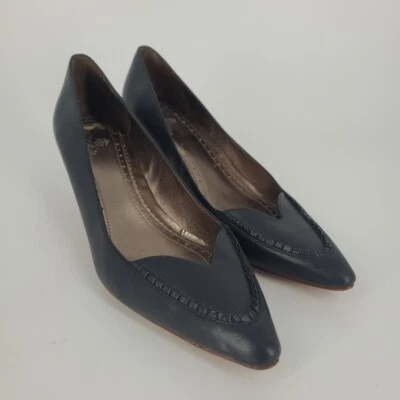 Женские кожаные туфли-лодочки Brooks Brothers с заостренным носком на черном каблуке рабочий размер 8 - Изображение 1 из 4