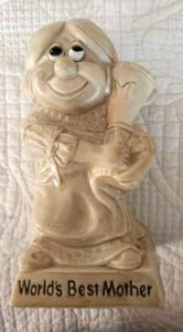 World’s Best Mother ` Figurine Russ Berries Mother’s Day Gift 1970 - Picture 1 of 5