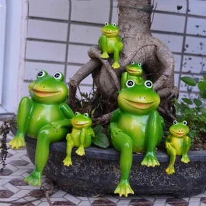 Frogs Statue Outdoor Cute Resin Sitting Garden Store Decorative Frogs Sculpture - Picture 1 of 7