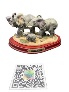 Classic Wildlife Collection Elephant Statue With Wooden Base *Read - Picture 1 of 15