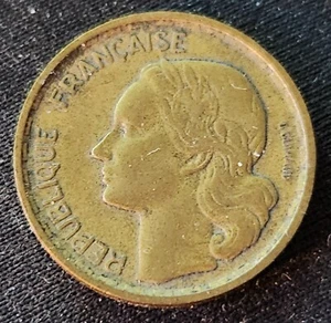 Moneda de gallo de 10 francos franceses de Francia 1953 - Imagen 1 de 3