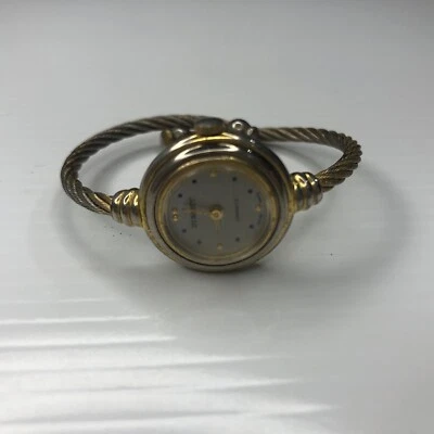 Reloj retro para damas X11 Dynasty cuarzo oro suizo cable torcido brazalete sin probar Foto 1 de 4