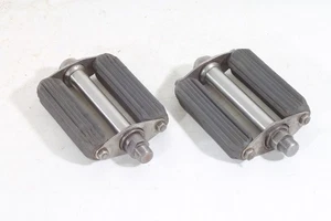alte Fahrrad Pedale Pedal Set Paar links rechts Vintage Blockpedale - Picture 1 of 13