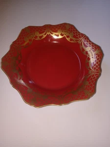 L’Objet Alençon Rouge tiefer Teller 8” Rot & Gold Porzellan Portugal - Bild 1 von 6