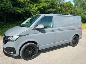 2020 VOLKSWAGEN TRANSPORTER T6.1 TDI 150 6 SPEED HIGHLINE SWB IN IN PURE GREY - - Picture 1 of 20