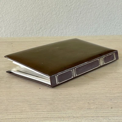 Álbum de fotos marrón 12” X 6” con fotos vintage años 1950 Foto 1 de 4