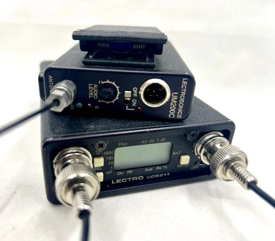 LECTROSONICS UCR211 & UM200C Set Block 26 - Image 1 of 4