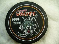 IHL Chicago Wolves '99-00 Puck World Official Logo Hockey Puck Collect Pucks