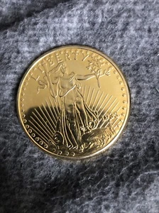 Copia 1933 Liberty Standing Walking moneda de 20 dólares Estados Unidos tono dorado veinte - Imagen 1 de 6