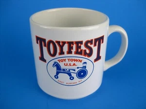 East Aurora New York Toyfest Kaffeebecher Tasse Toy Town USA Vintage weiß NY - Bild 1 von 8