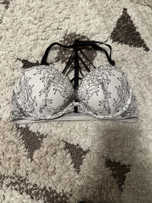 Sujetador push up VS Bombshell 32B encaje blanco y negro Foto 1 de 4