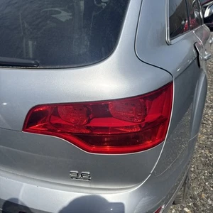 AUDI Q7 Tail Light Rear Lamp O/S 2006-2012 5 Door Estate RH   - Picture 1 of 4