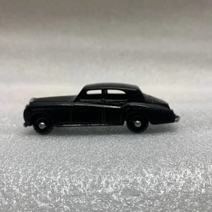 Lesley Rolls Royce - Picture 1 of 5