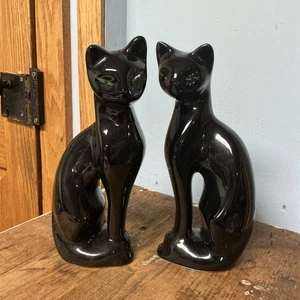 Vintage Pair MCM 11" Glossy Ceramic 2 Black Siamese Cats Green Eyes Halloween - Picture 1 of 8