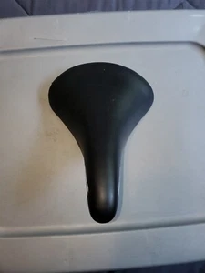 Techno 2 bike seat - Picture 1 of 3
