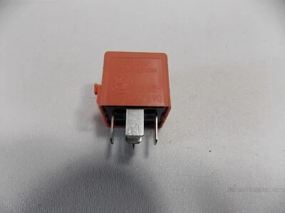 BMW E46 Relé Multiusos Salmón 1742690 OEM 323 325 328 330 M3 525 530 X3 Foto 1 de 3
