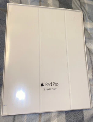 Apple Smart Cover For Apple iPad Pro 12.9 White MLJK2FE/A Brand New Authentic - Image 1 of 4