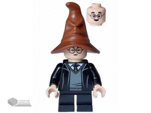LEGO® Minifig hp466 - Harry Potter - Hogwarts Robe, Black Tie and Short Legs - Picture 1 of 1