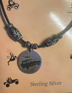 Colgante de plata esterlina Kokopelli de cuatro ruedas, collar de cuentas de cuerda de cuero NUEVO - Imagen 1 de 4