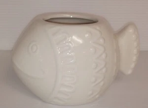 Modern Coastal White Fish Tea or Coffee Cup Brand New Tail Handle Embossed - Picture 1 of 2