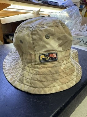 Sombrero de cubo camuflado Old Navy 94  Foto 1 de 4