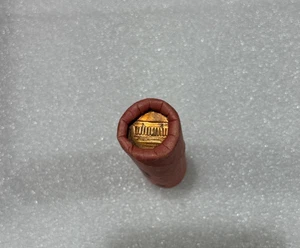 1972-D Lincoln Cents BU Red Crimped Roll of Uncirculated Pennies 50 Coins - Picture 1 of 5