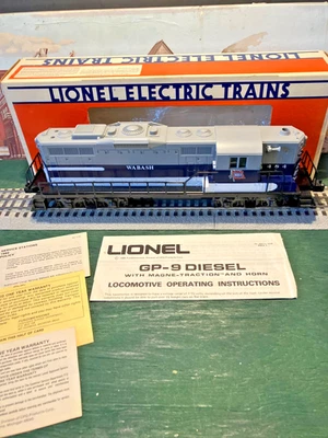 LIONEL WABASH GP-9 DIESEL LOCOMOTIVE CAB #484 HEADLIGHTS HORN MAGNETRACTION BOX - Image 1 of 4