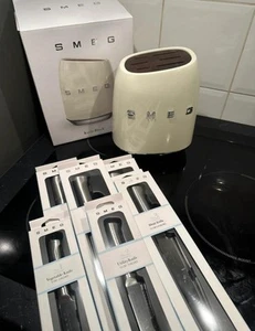 Porte Couteau + 6 Couteaux Smeg  - Photo 1/3