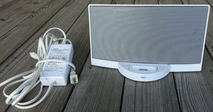 Sistema de música digital portátil Bose SoundDock blanco... FUNCIONA MUY BIEN - Imagen 1 de 9