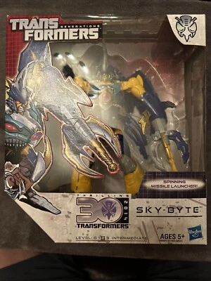 Transformers Generations SKY-BYTE Predacon Thrilling 30th Displayed Complete B55 - Image 1 of 4