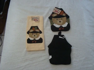 Vtg Country Craft Pilgrim Bear Applique Kitchen Towel & 2 Potholder/Hot Pad New - Picture 1 of 4