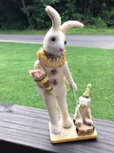 VICKI SMYERS BETHANY LOWE HASE MIT KLEINEM BÄREN IM KARTON guter Zustand - Bild 1 von 12