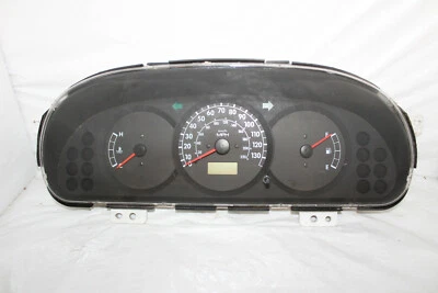 速度表仪表组 02 03 04 起亚光谱面板仪表 23,679 英里 — 第 1/4 张图片