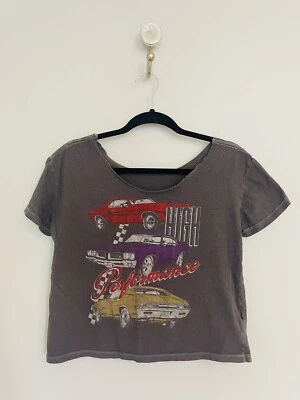 VTG 90’s Crop Classic Car Graphic Raw Neck Tshirt. Size Small. 100% Cotton - Image 1 of 4