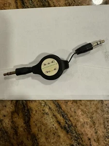 Aux Audio Radio Cable 3.5mm Male Retractable Stereo Cord for Car iPhone iPod PC - Picture 1 of 4