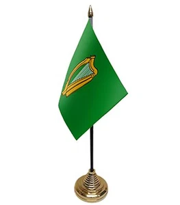LEINSTER SCHREIBTISCH TISCHFLAGGE 6"X4" 15cm x 10cm Flaggen IRLAND IRISCH RUGBY - Bild 1 von 1