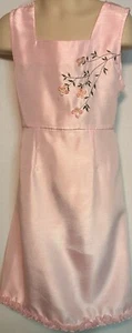 Vestido rosa sin mangas con flores talla 8 perfectamente vestido - Imagen 1 de 4