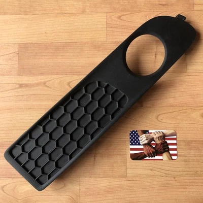 Volvo 30655930 S80 para-choque dianteiro inferior direito farol de neblina grade acabamento fabricante de equipamento original - Imagem 1 de 4