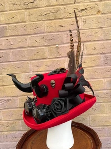 UNISEX Red Wool Steampunk Gothic Top Hat Feathers Goggles Horns 61cm (33) - Picture 1 of 10