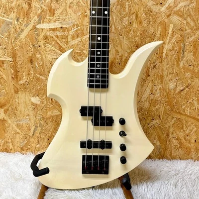 B.C.Rich Mockingbird Bass model white Electric Bass Guitar Used From Japan - Image 1 of 4