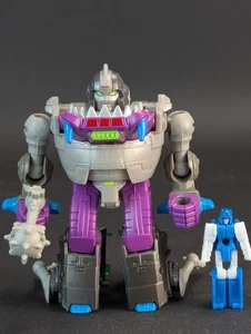 Transformers Legends Gnaw Sweeps complete Takara LG-44 Titans Return Master - Picture 1 of 5